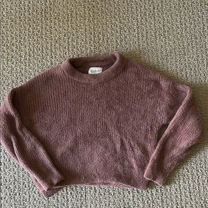 Abercrombie & Fitch Pink Sweater